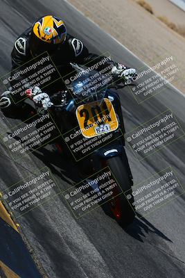 media/Feb-06-2025-Racers Edge (Thu) [[c17ed6f7b1]]/2-B Group/Session 3 (Turn 15 Inside)/